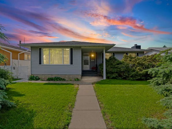 8323 142nd Ave NW, Edmonton, AB T5E 2G3