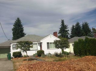 3238 NE 98th St, Seattle, WA 98115