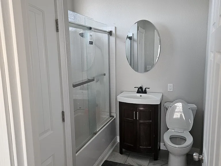 53 E Sherman St #10 — Photo 5
