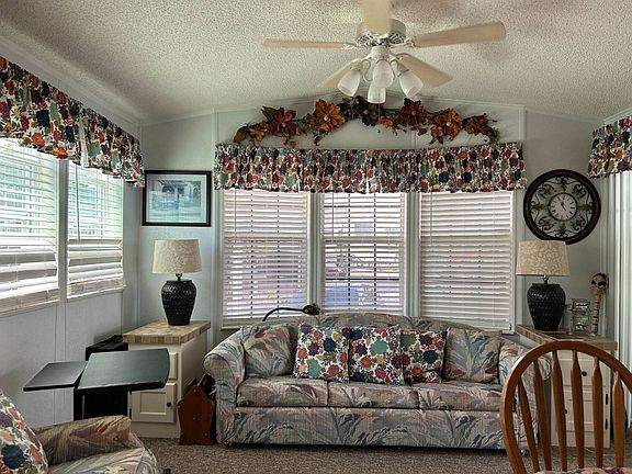 3rd image of 542 Par Pines Blvd #1042