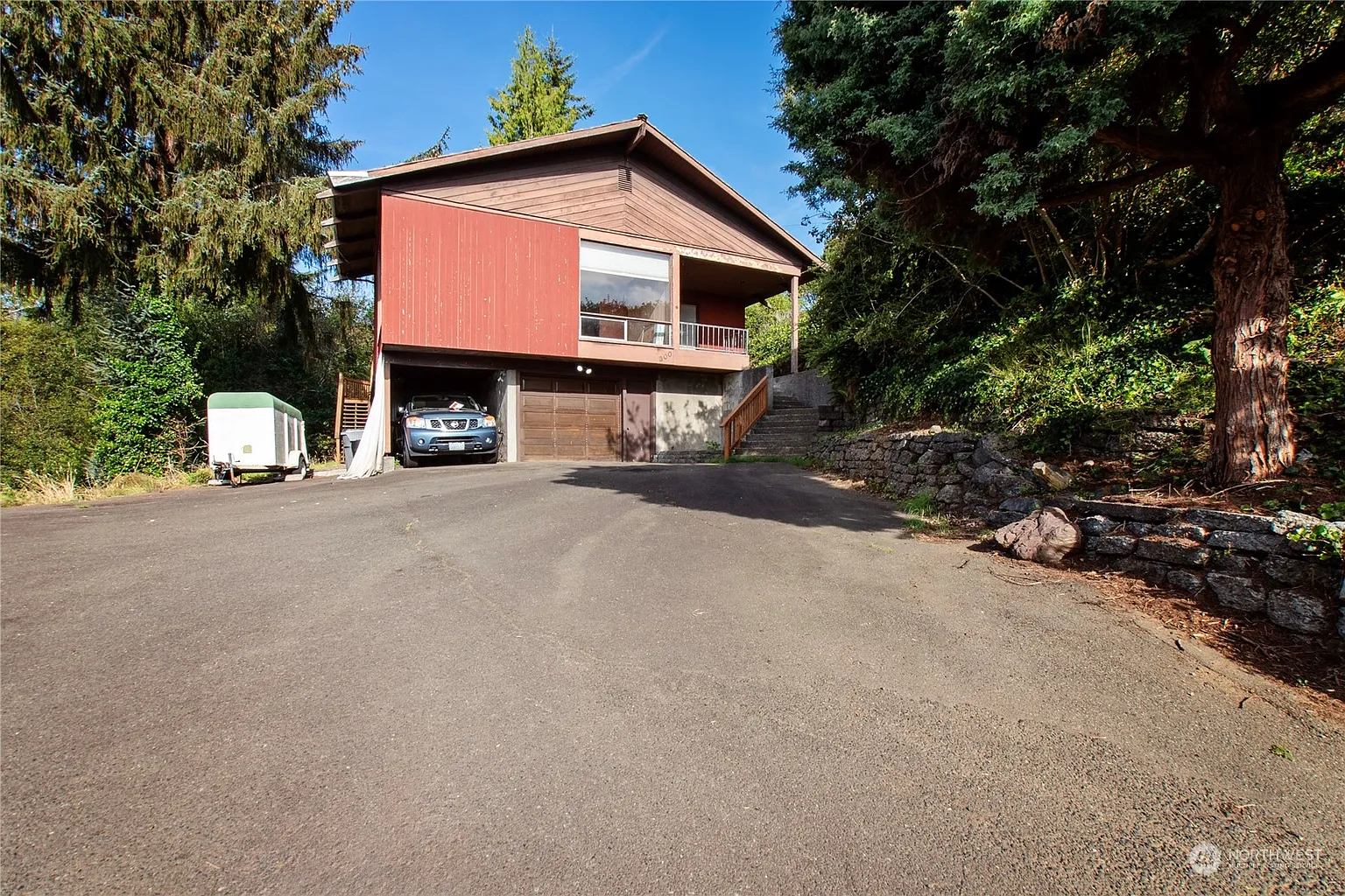 300 Lawrence Drive photo 1