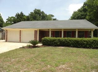 4560 Treeline Dr, Pensacola, FL 32504