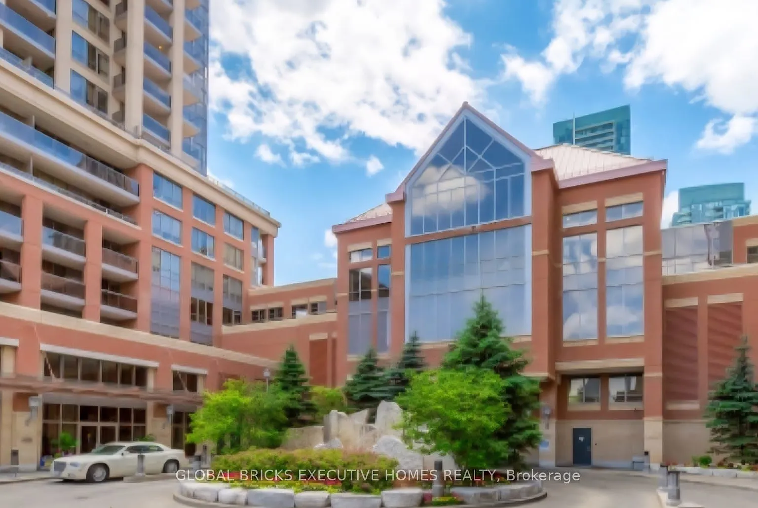 2 bed, $2,900 — Photo 1
