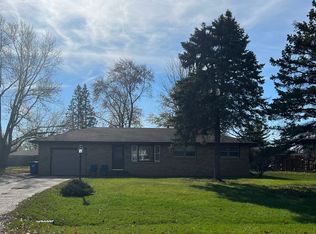 675 Konen Ave, Aurora, IL 60505