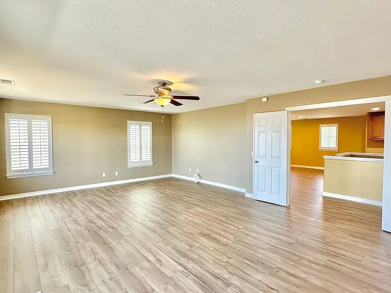 27536 Pinyon St — Photo 29