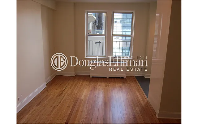 Rented by Douglas Elliman | media 35