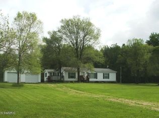 4774 W Lake Montcalm Rd, Six Lakes, MI 48886