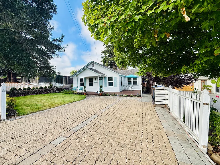 3313 Vichy Ave #A — Photo 34
