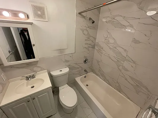 Rented by Corcoran | media 11