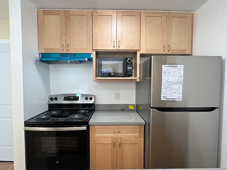 1524 Lafayette St #B — Photo 4