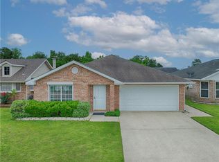 2425 Highland Meadows Dr, Marrero, LA 70072