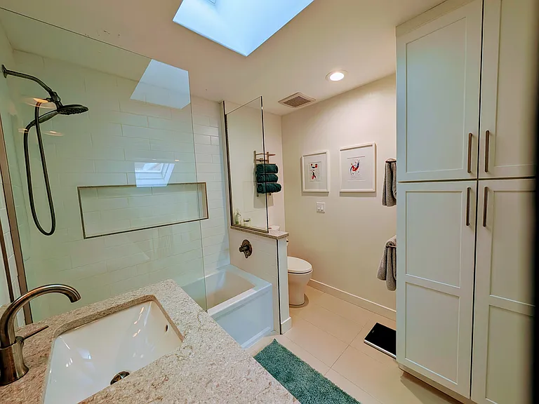 Upstairs bathroom