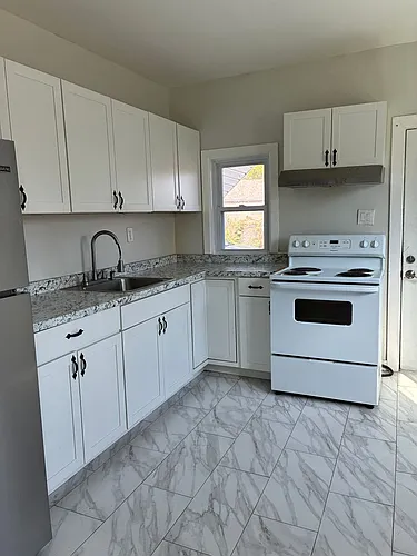 Floor plan 127 Main St
