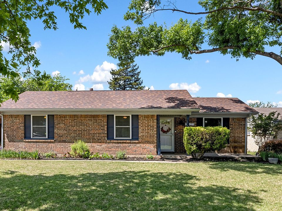 1st image of 2621 Jasmine Ln