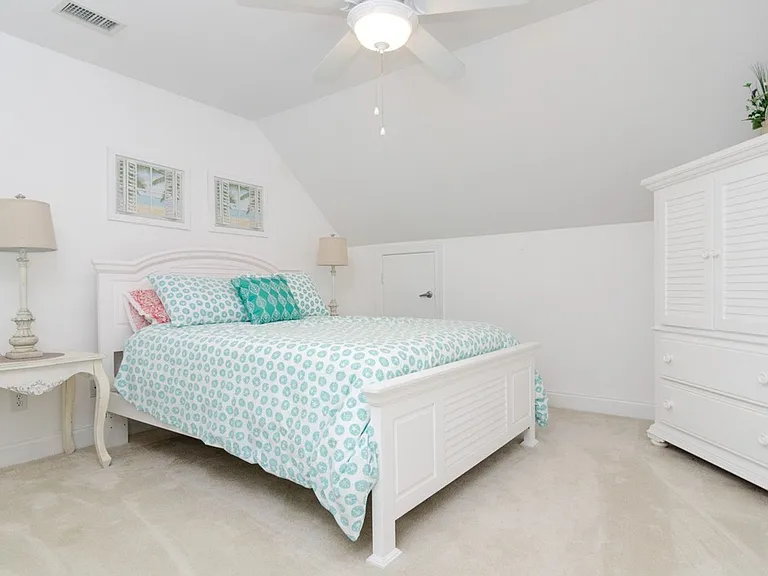 300 Garnercrest Rd — Photo 26