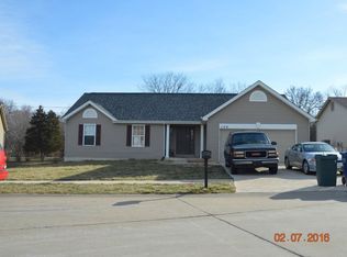 106 Prairie Bluffs Dr, Wentzville, MO