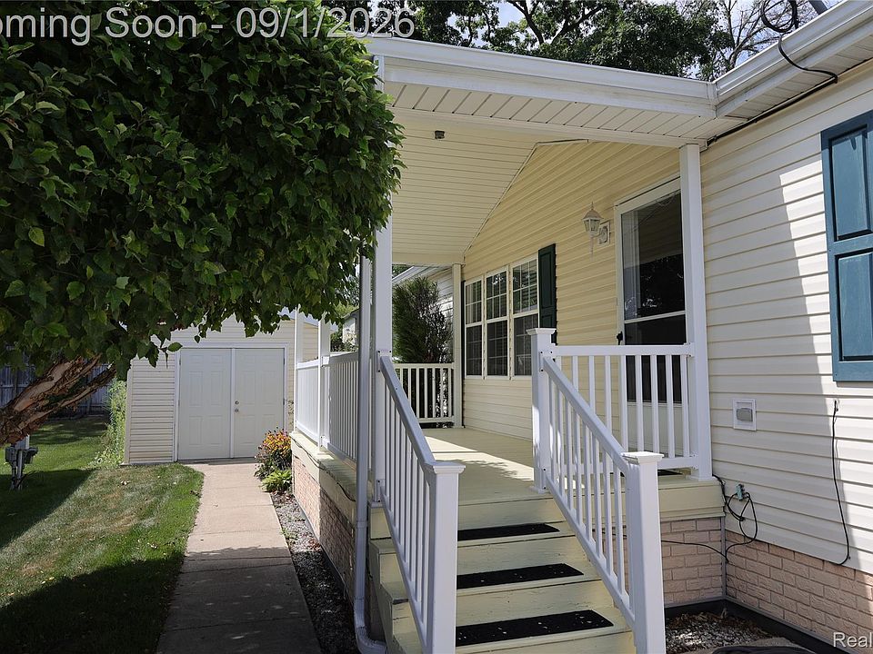 2nd image of 299 Dennis K Ct