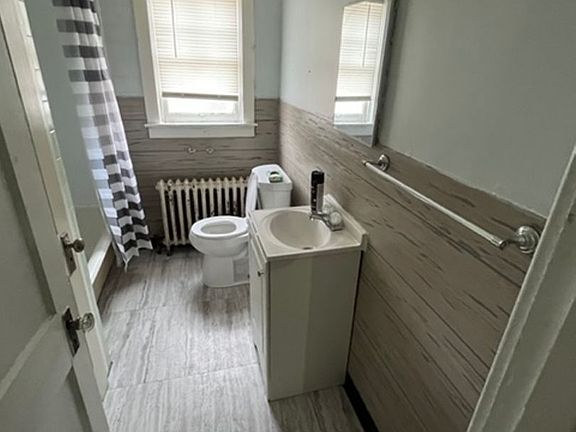 5th image of 1914 Perkiomen Ave #1