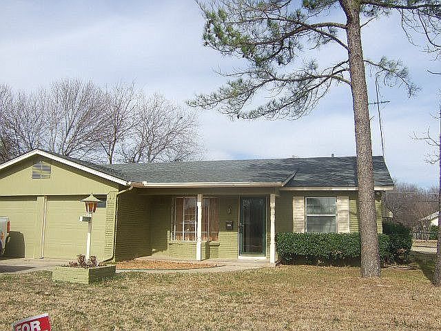 Welcome to 612 W Main St