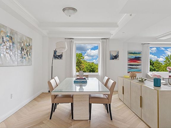 5th image of 160 Central Park S #401