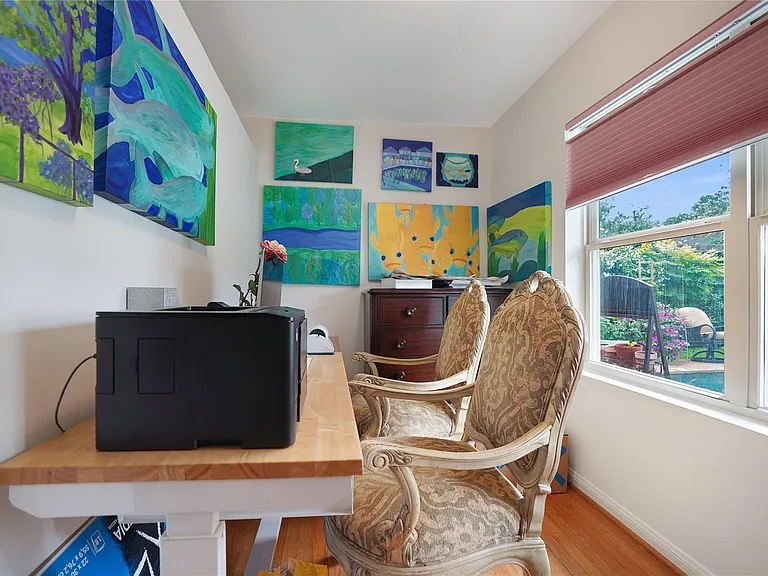 5643 Terwilliger Way — Photo 20
