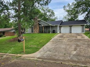 4424 Beechwood St, Jackson, MS 39212