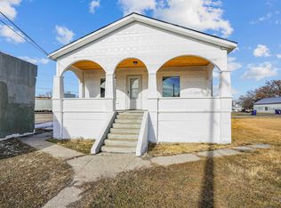 206 E 8th St, Rupert, ID 83350