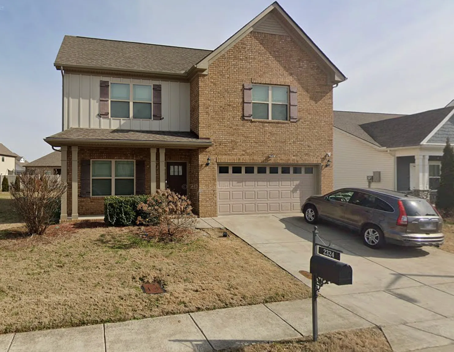 4 bed, 1824 sqft, $2,400 — Photo 1