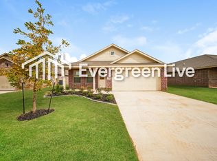 3704 Palmetto Bluff Dr, Mustang, OK 73064