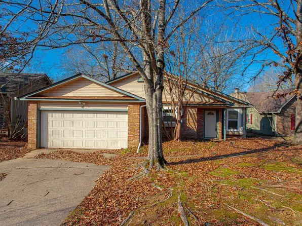 18 Red Oak Pl, Maumelle, AR 72113