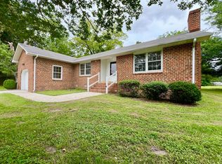 170 Hunts Neck Rd, Poquoson, VA 23662