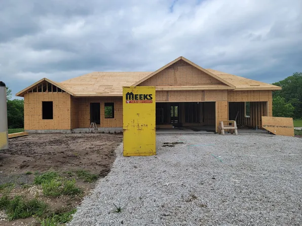 755 E Forest Street, Bolivar, MO 65613