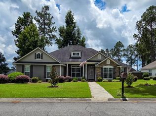 7361 Wind Chase Dr, Hahira, GA 31632