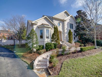 305 Whitworth Way, Nashville, TN, 37205