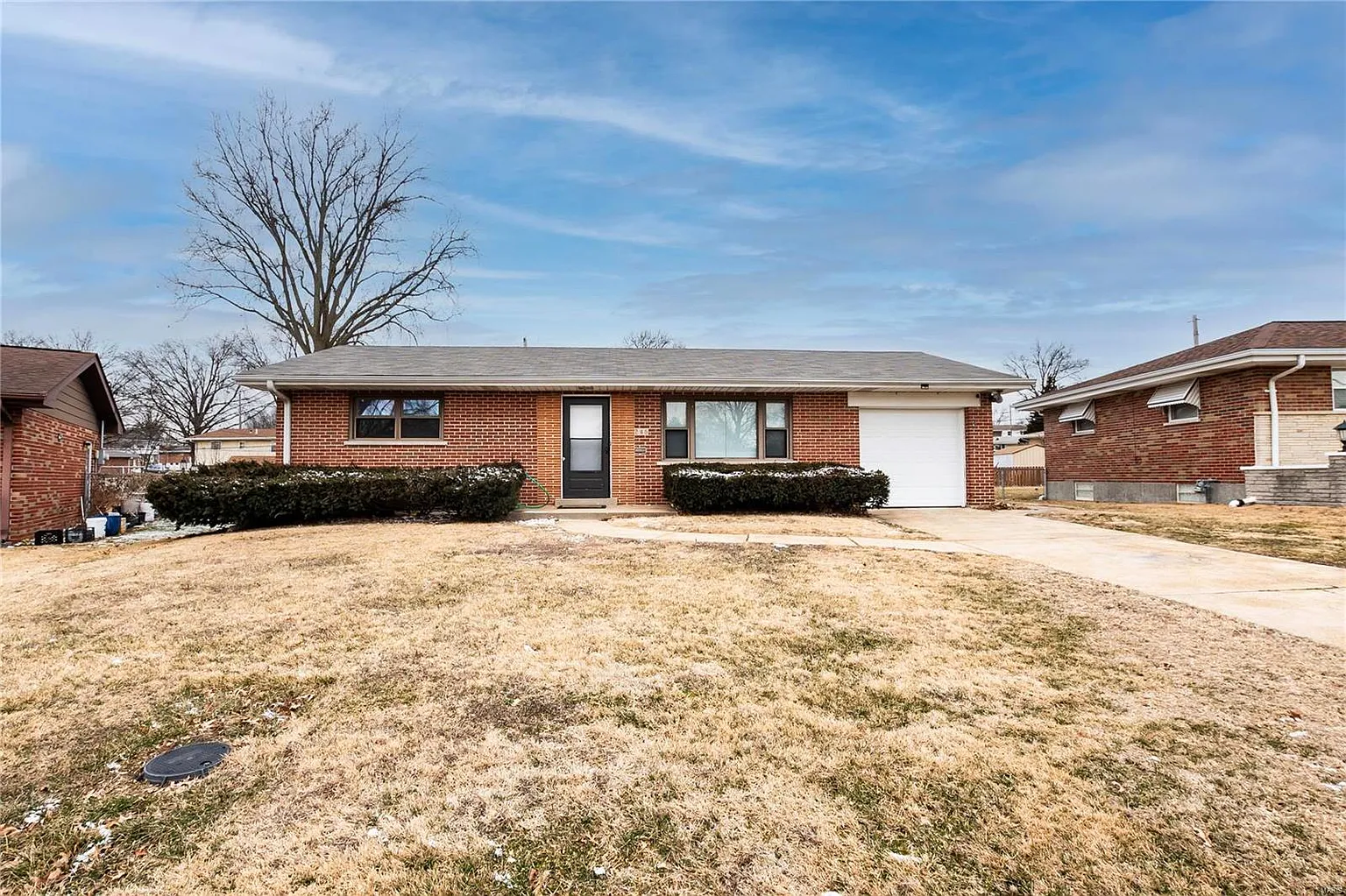 246 Woolwich Ln photo 1