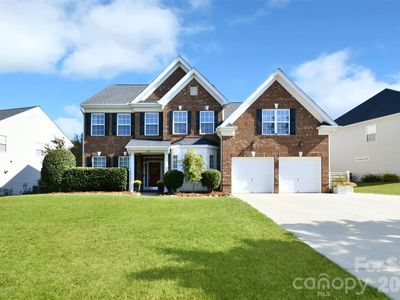 7867 Woodmere Dr, Harrisburg, NC, 28075