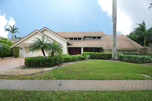 Home For Sale In St Andrews Country Club