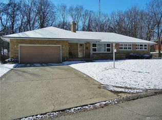 70 Greenhill Rd, Dayton, OH 45405