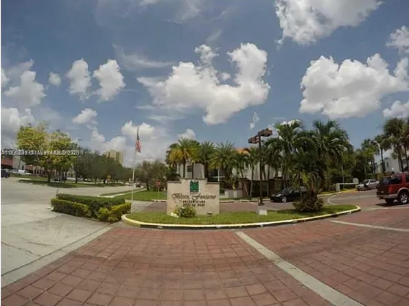 9421 Fontainebleau Blvd #20635, Miami, FL 33172