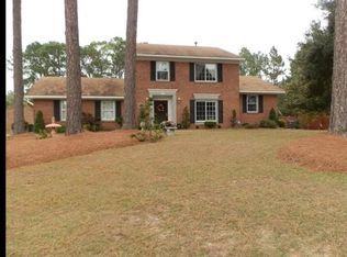 1999 Westcliff Rd, Fayetteville, NC 28304