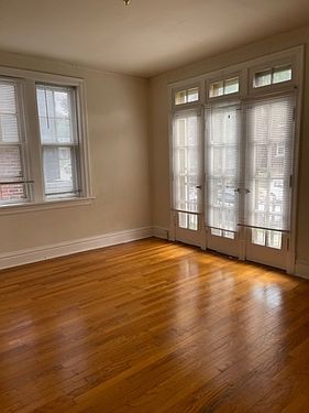 1st image of 1024 Art Hill Pl