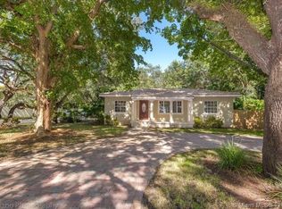 3651 Le Jeune Rd, Coral Gables, FL 33146