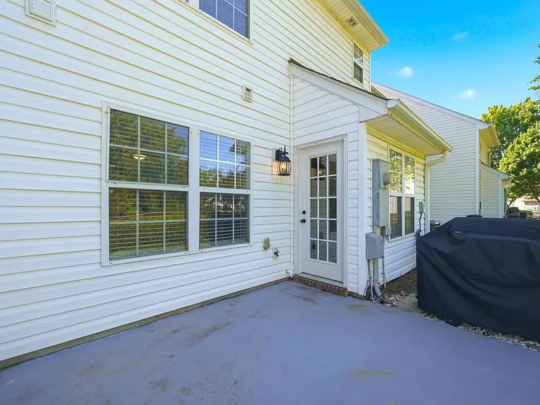 11112 Saintsbury Pl — Photo 44