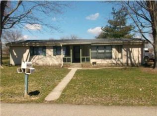 46 York Ave, Clayton, IN 46118