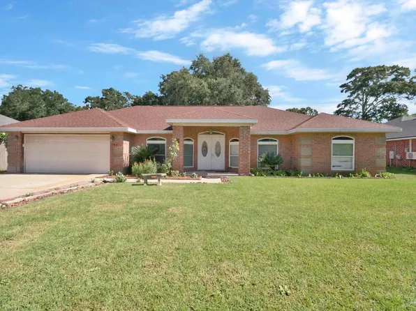 204 Majestic Ct, Pensacola, FL 32534