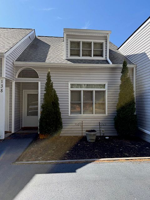 1st image of 138 Mountain Club Dr