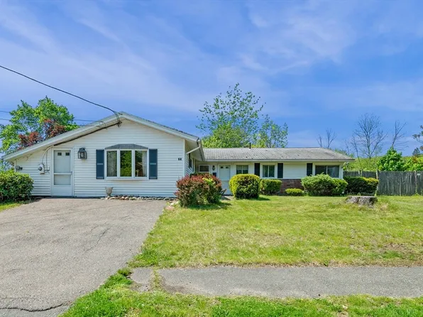 64 Amherst Rd, Beverly, MA 01915