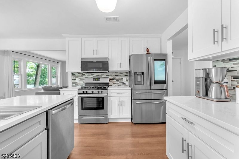 72 Midvale Ave, Lake Hiawatha, NJ 07034 Zillow