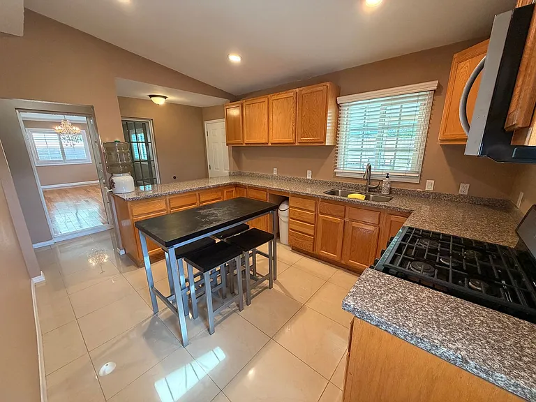 6662 San Francisco Dr — Photo 29