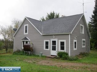 7422 Palo Tia Rd, Embarrass, MN 55732